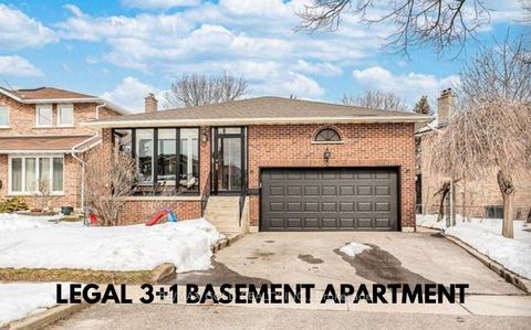3 Panorama Crescent N Brampton ON L6S 3T7