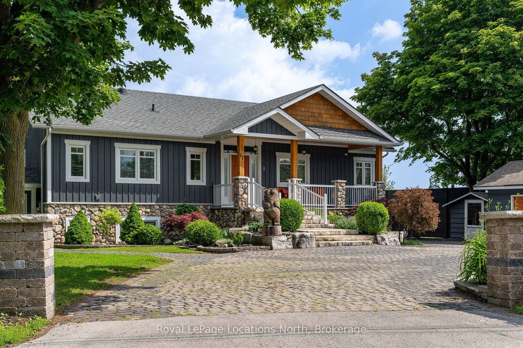 Photo of 17 Cherry Street, Collingwood, ON L9Y 0X2 (MLS # S13513284)