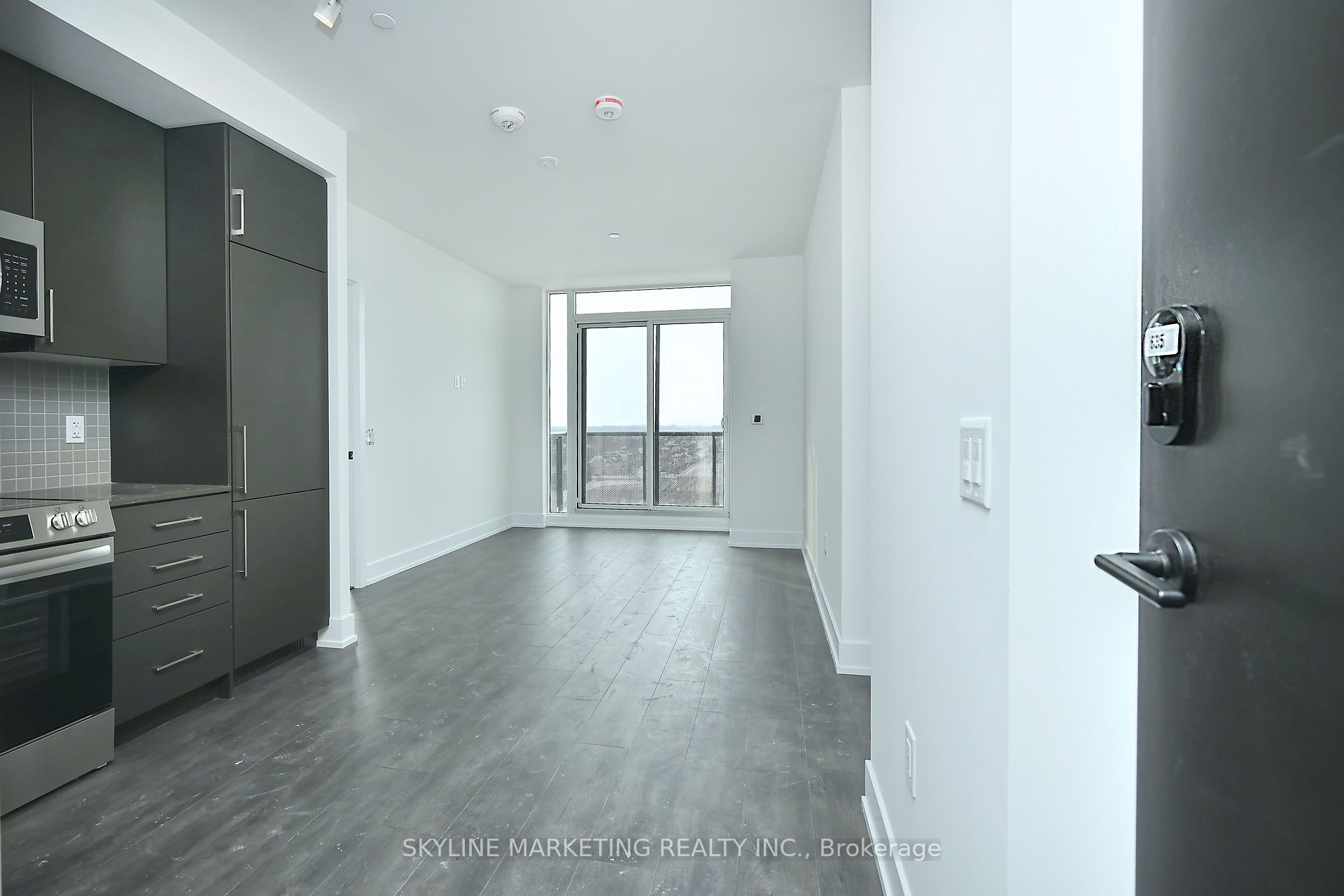 2450 Old Bronte Road 635