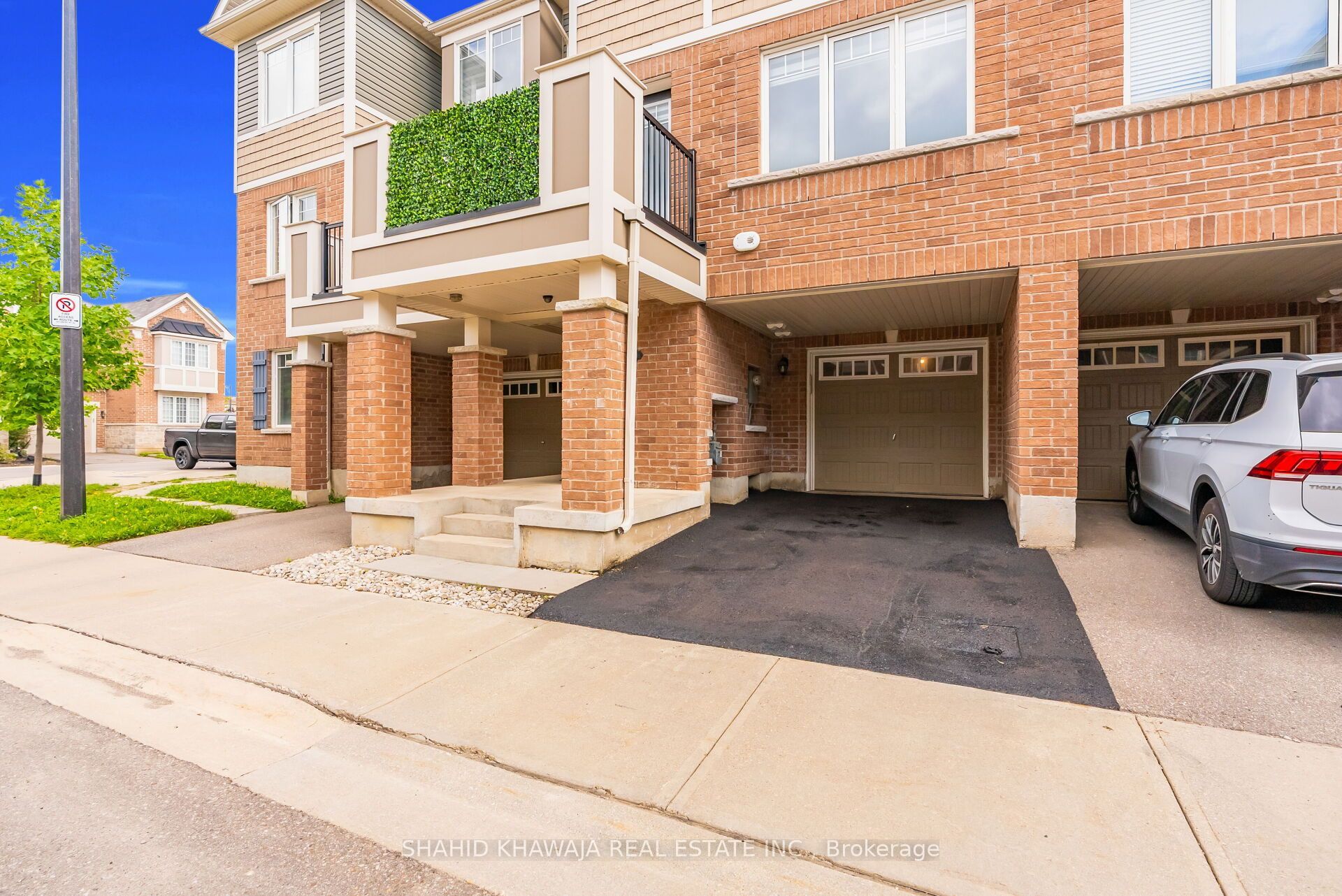 1000 Asleton Boulevard 87