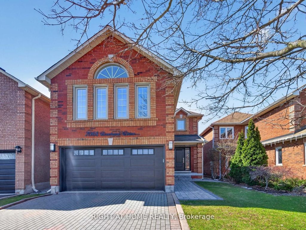 Photo of 7068 Rosehurst Drive, Mississauga, ON L5N 6Y8 (MLS # W13125540)