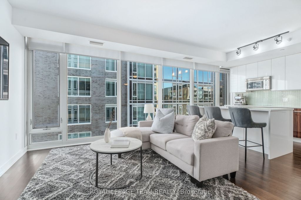 Photo of 111 Champagne Avenue S #1111, Dows Lake - Civic Hospital and Area, ON K1S 5V3 (MLS # X12804440)