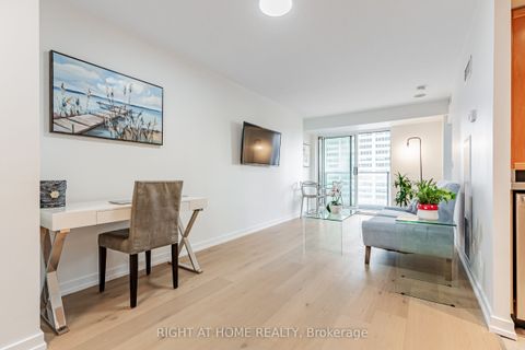 Photo of 8 Park Road #3116, Toronto, ON M4W 3S5 (MLS # C12482933)