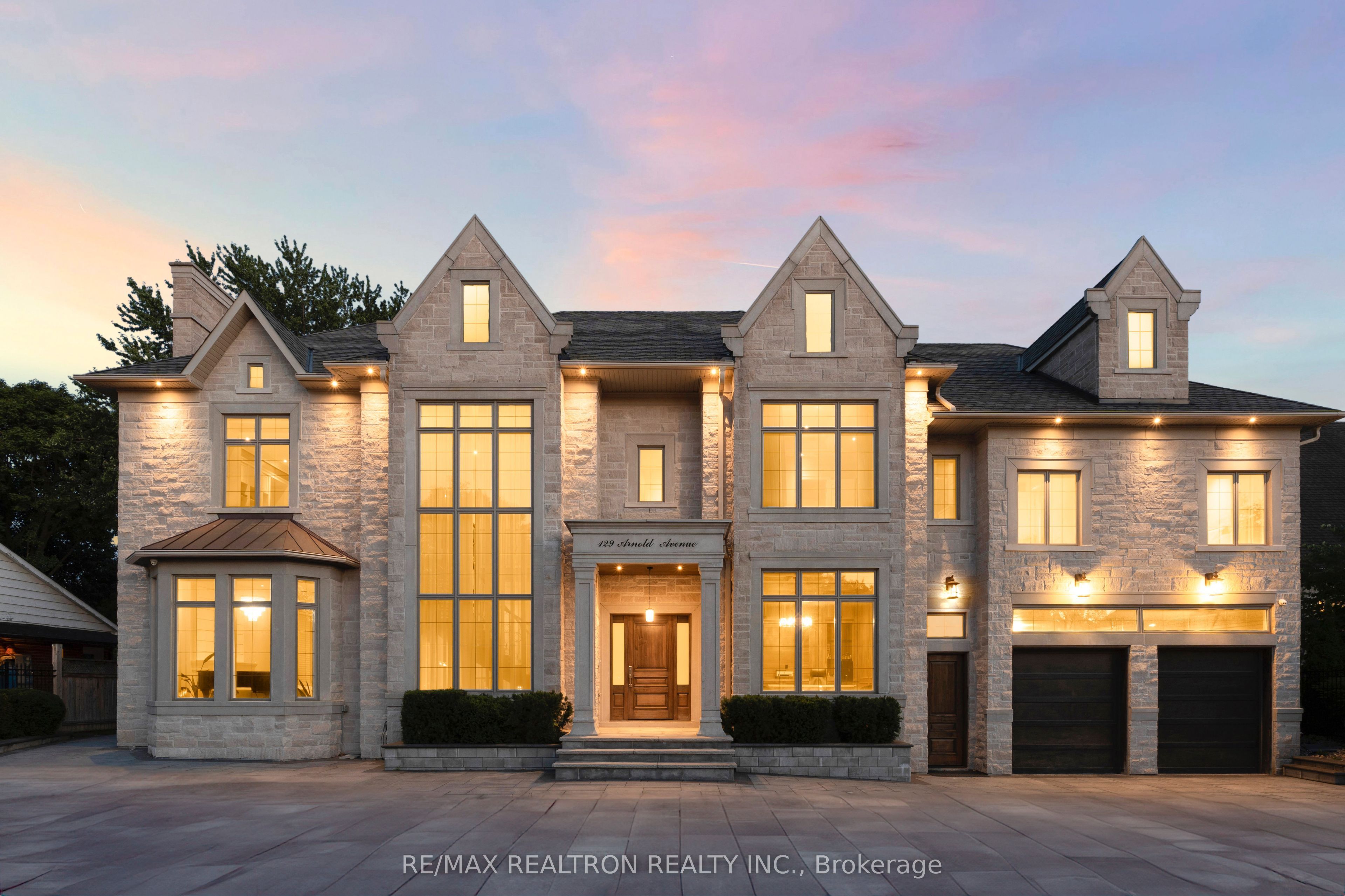 129 Arnold Avenue