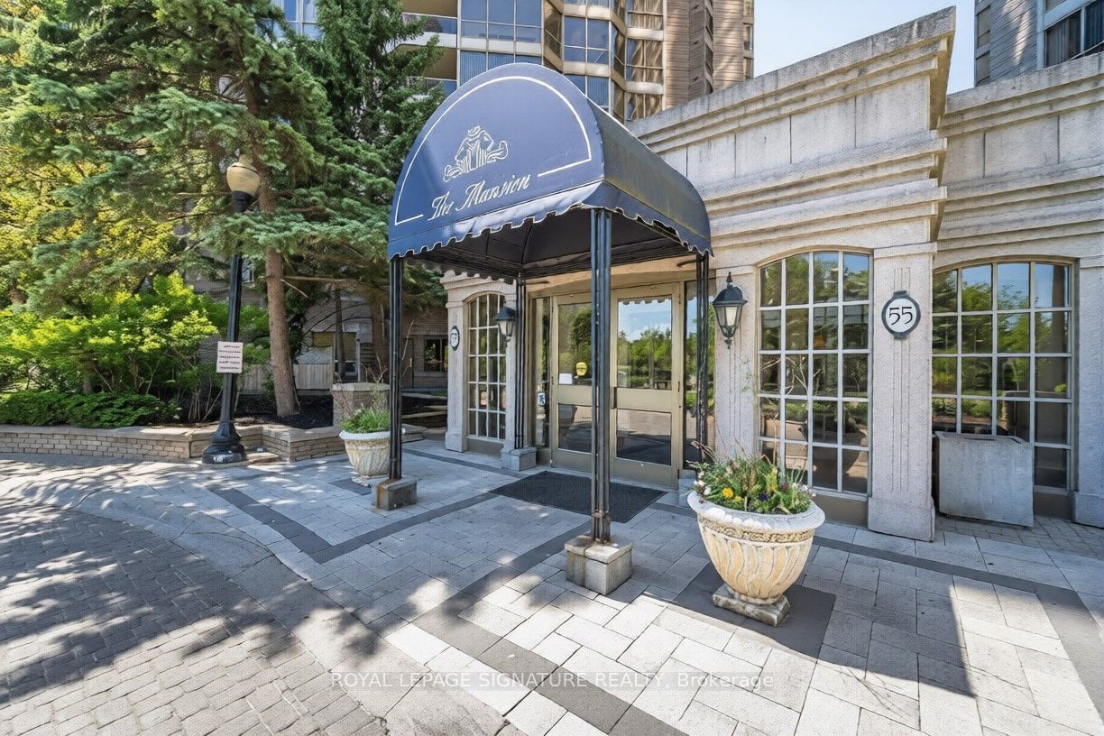 55 Kingsbridge Garden Circle 1201