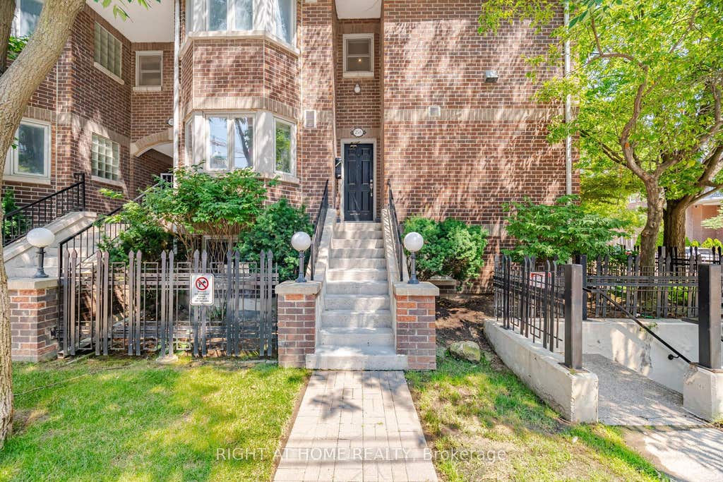 Photo of 25A Shaw Street, Toronto, ON M6J 3T5 (MLS # C13686976)