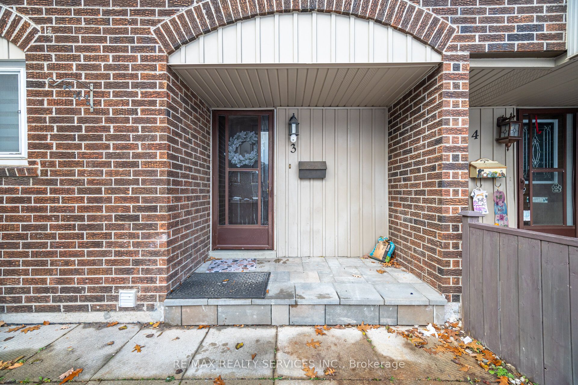 1306 Guelph Line Unit 3