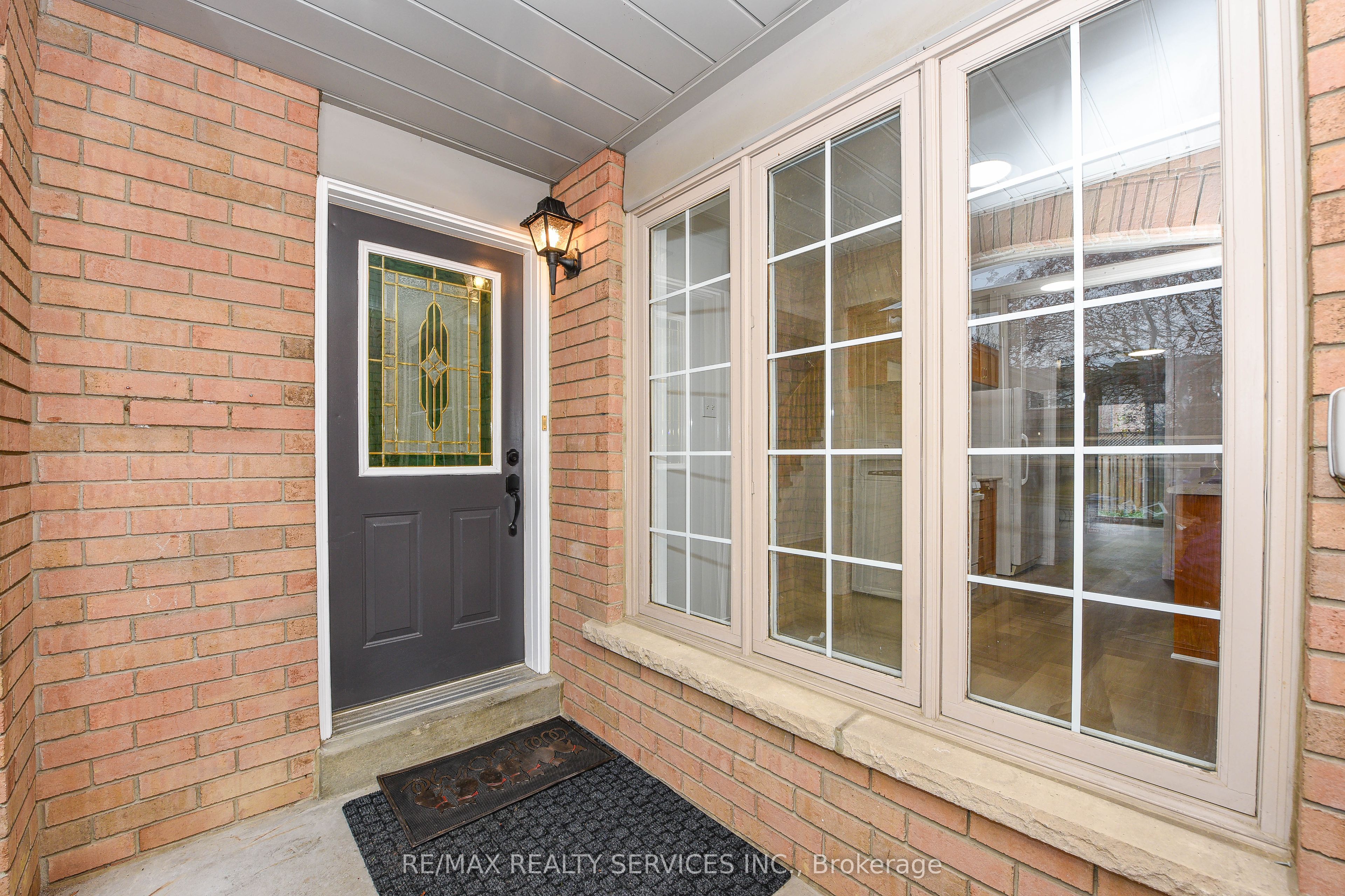 15 Shady Pine Circle