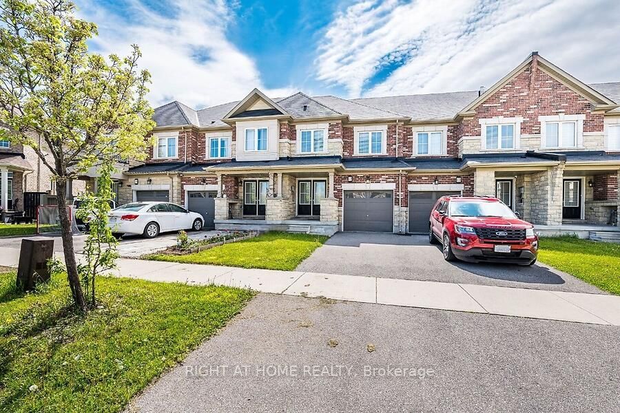 12 Edsel Road