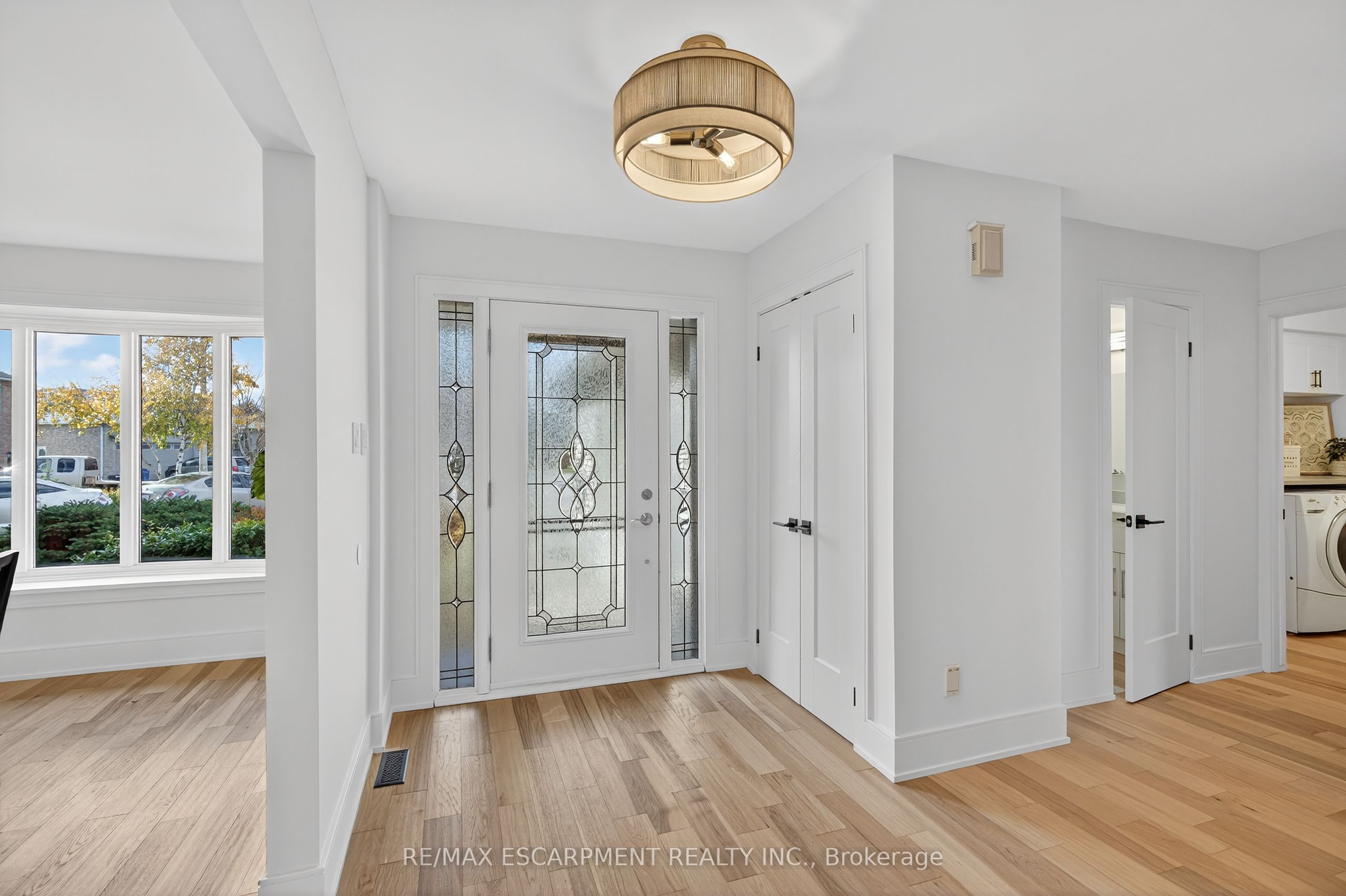 2347 Tweedsmuir Court