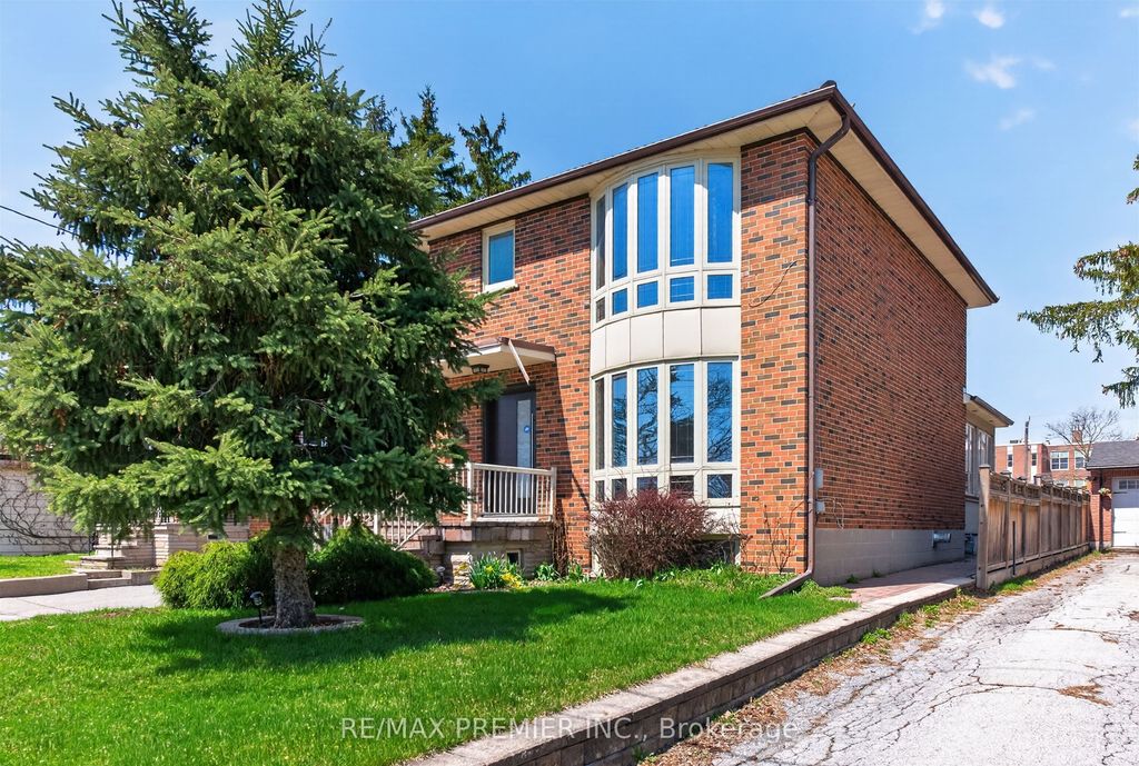 Photo of 154a William Street, Toronto, ON M9N 2H1 (MLS # W12799494)