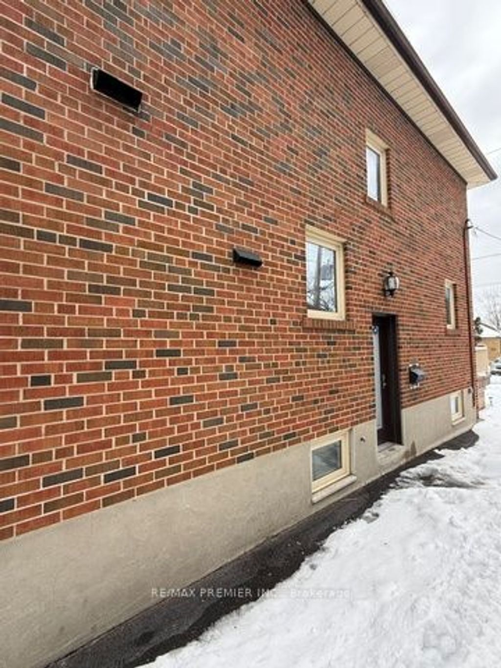 Photo of 154a William Street, Toronto, ON M9N 2H1 (MLS # W12799494)