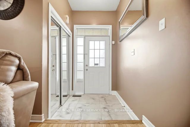 104 Begonia Crescent