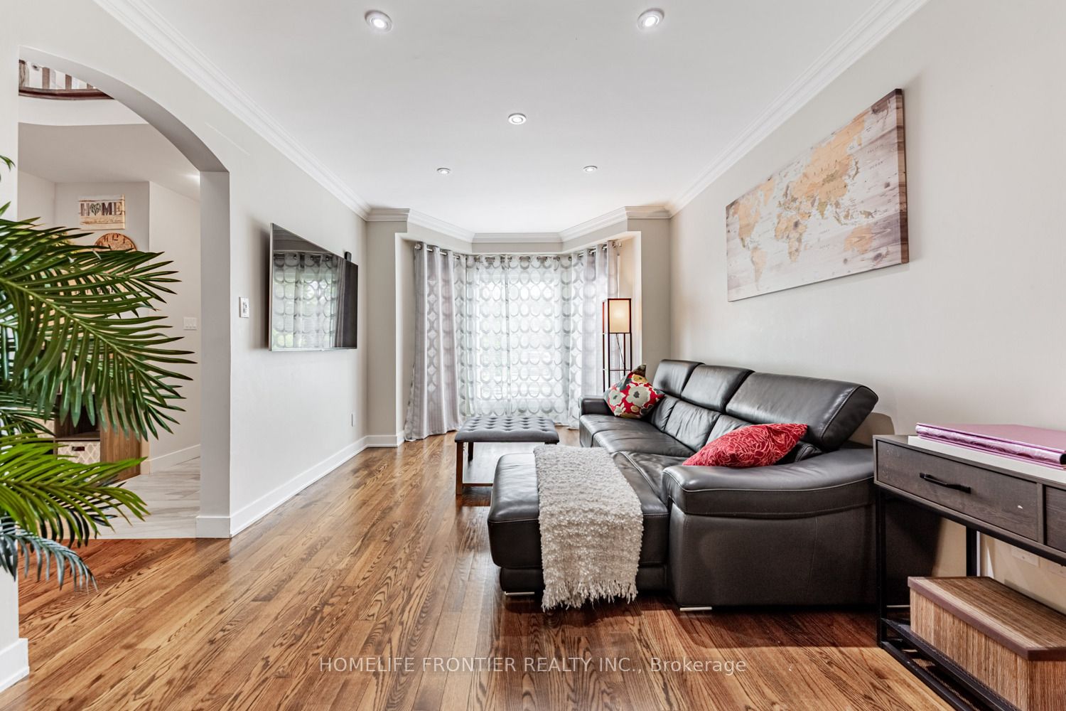46 Thornbrook Court