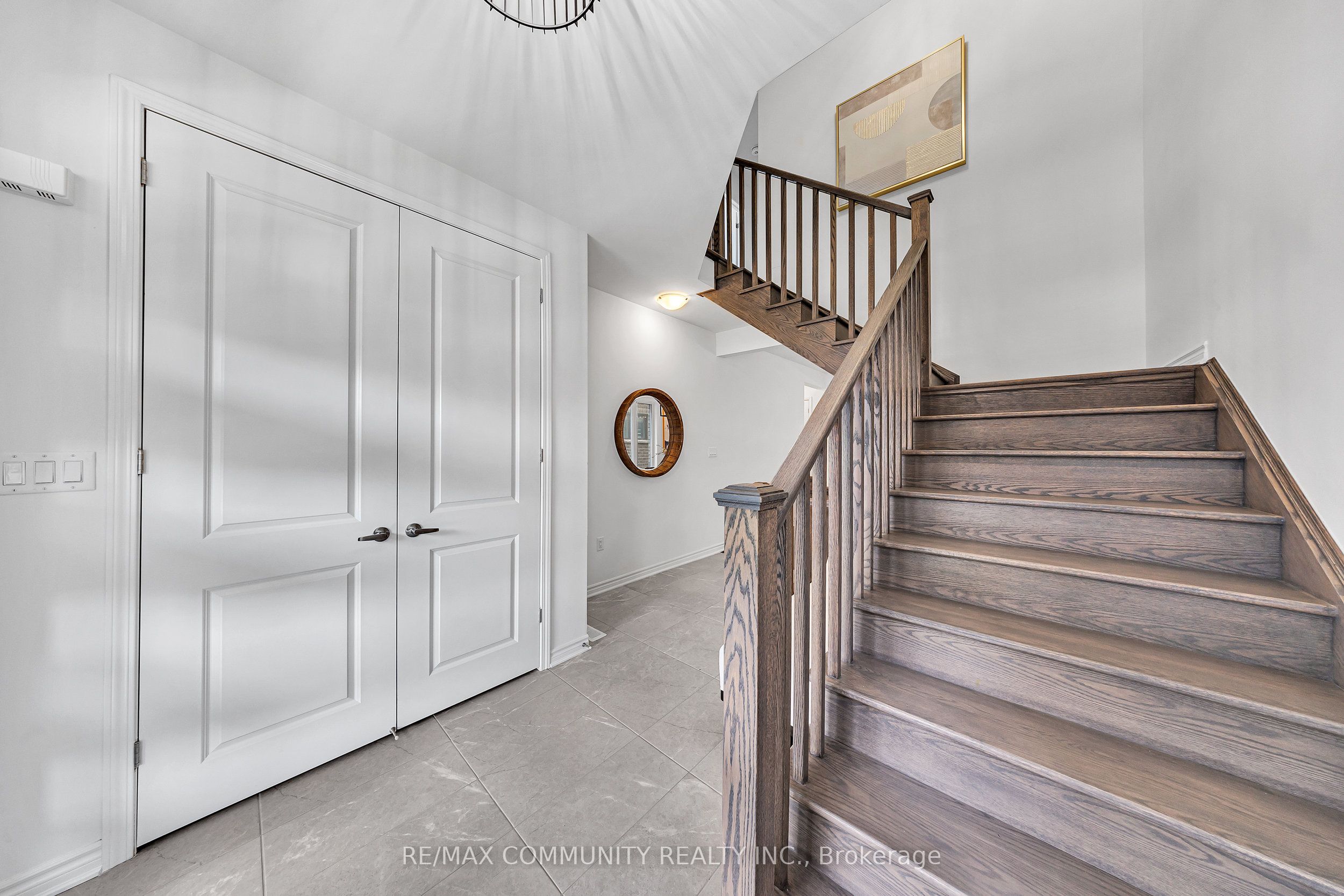 2979 Heartwood Lane
