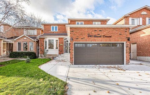 640 Farwell Crescent Basement Mississauga ON L5R 2A7