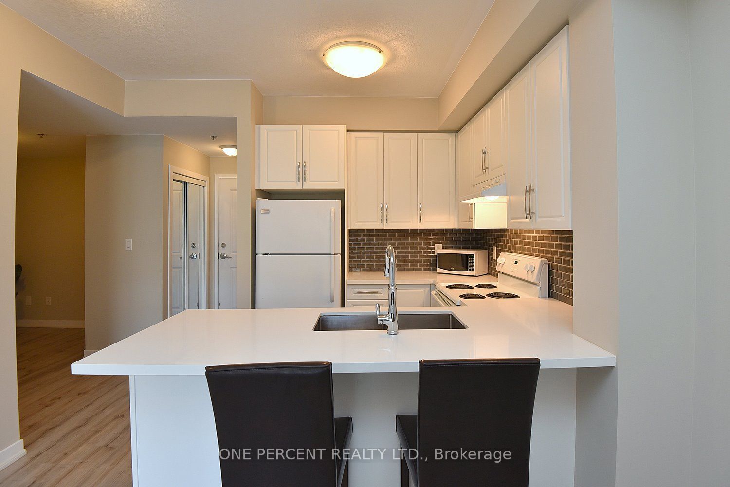 5317 Upper Middle Road 231