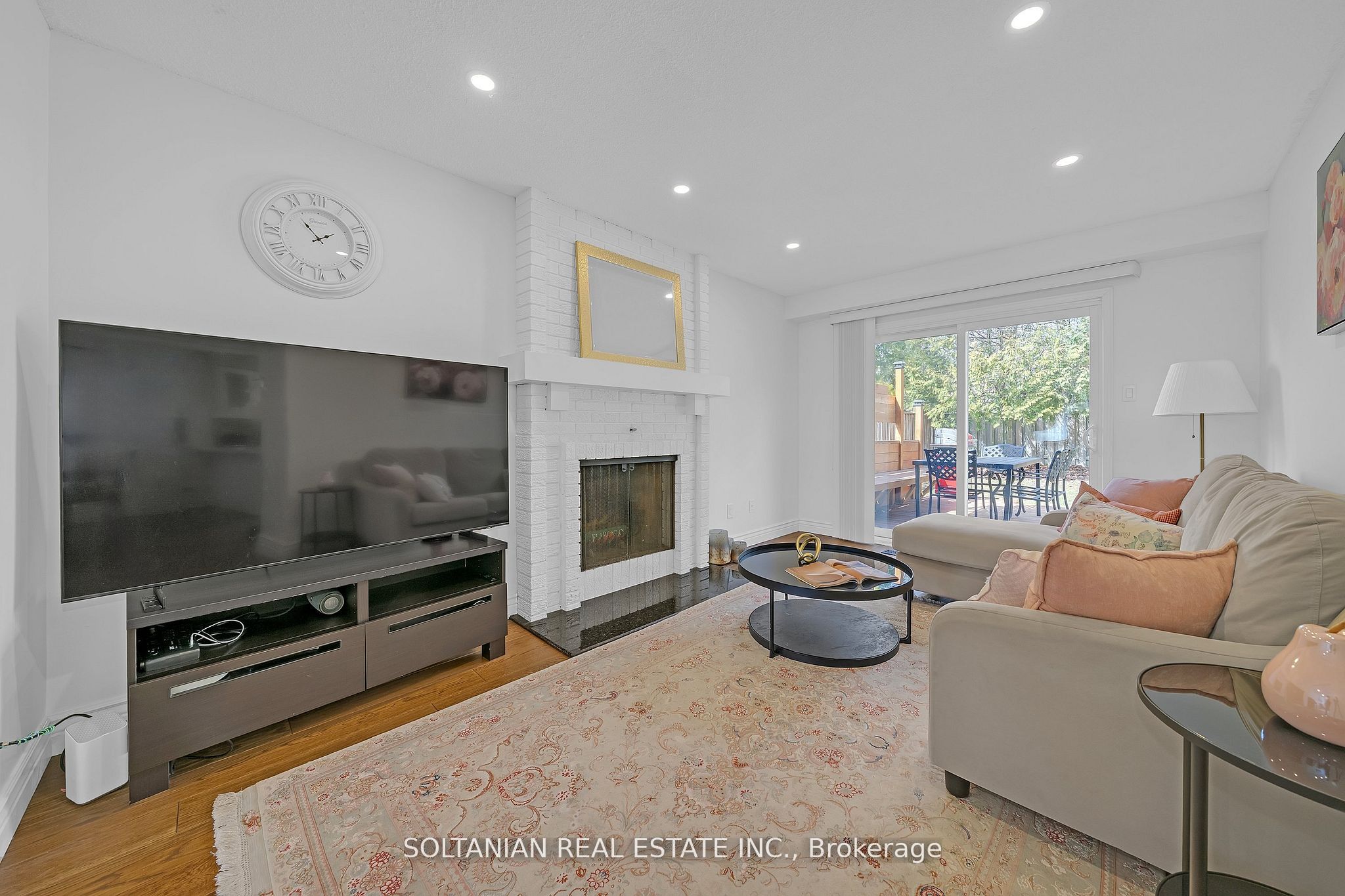 54 Braeburn Drive