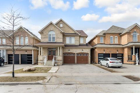 4 FOSSIL Street Brampton ON L6P 3G6