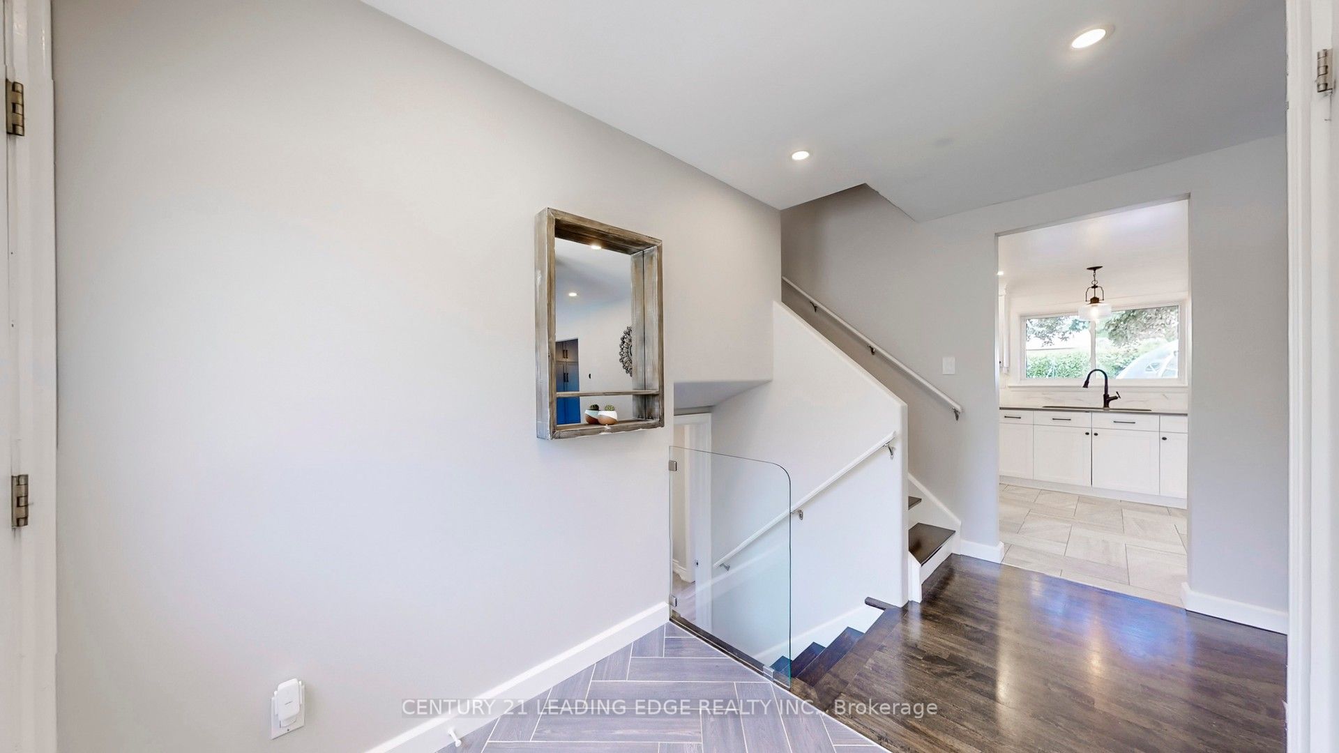 29 Sir Caradoc Place