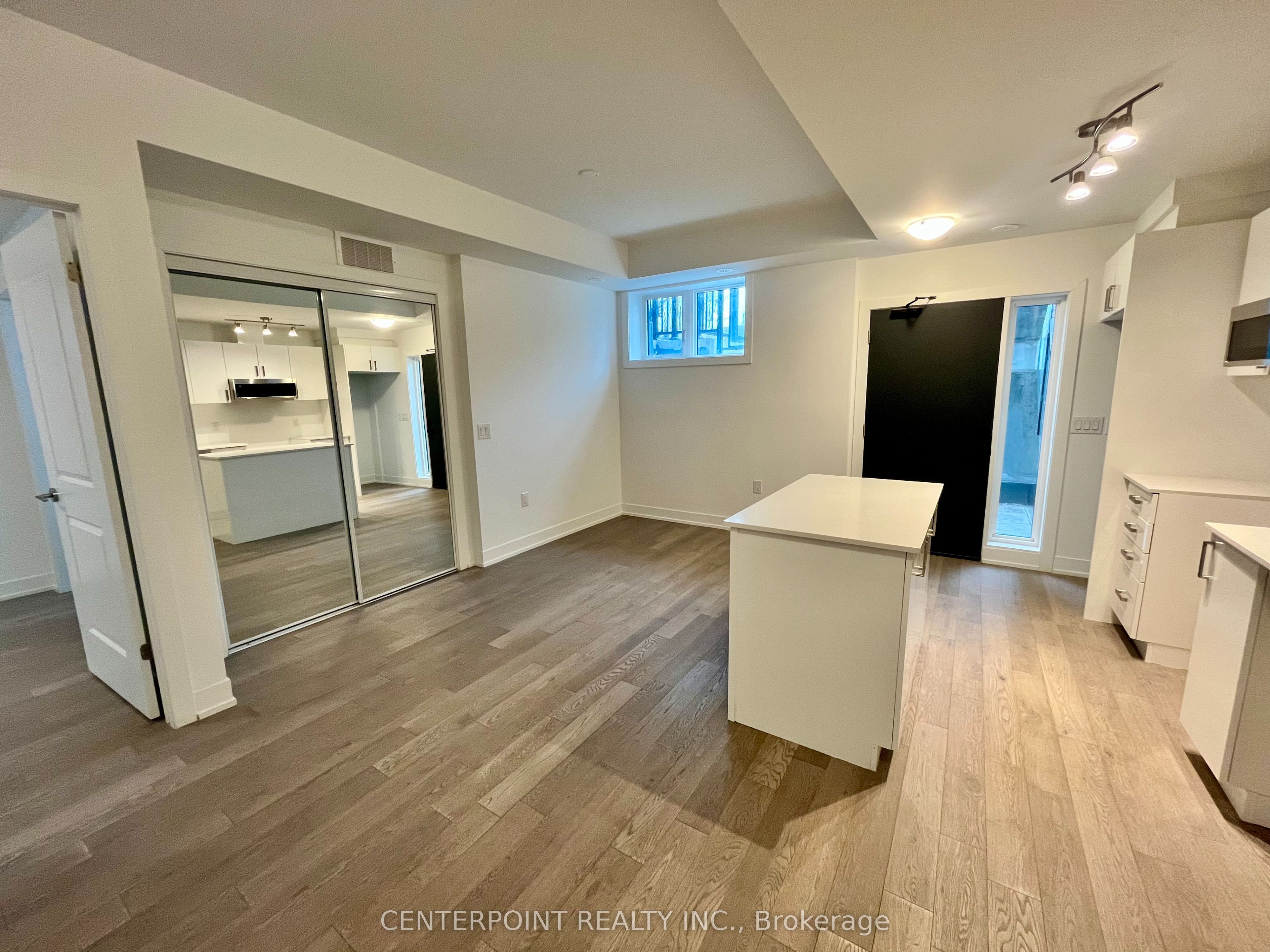 1115 Douglas Mccurdy Common 101