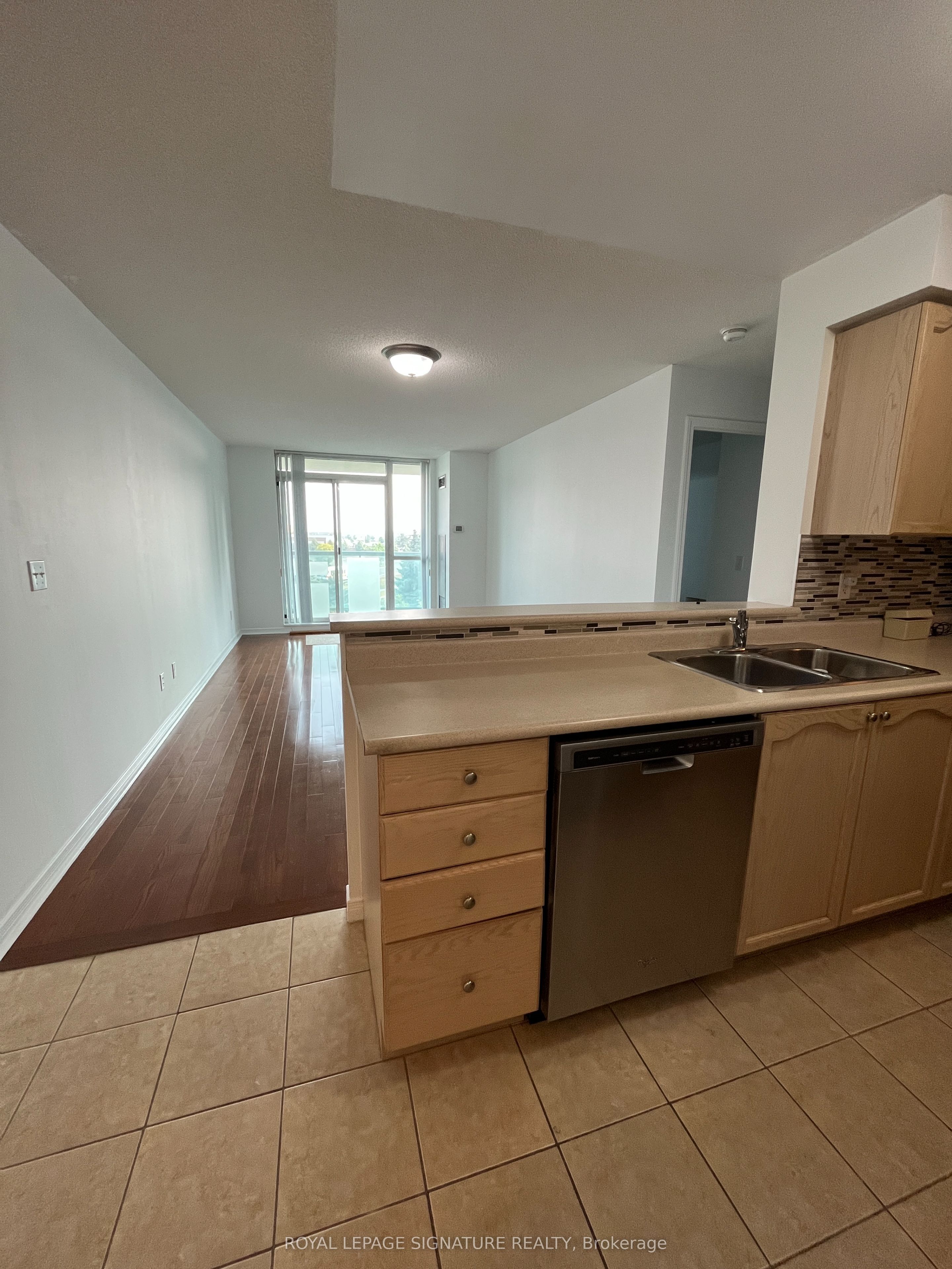 2545 Erin Centre Boulevard 407