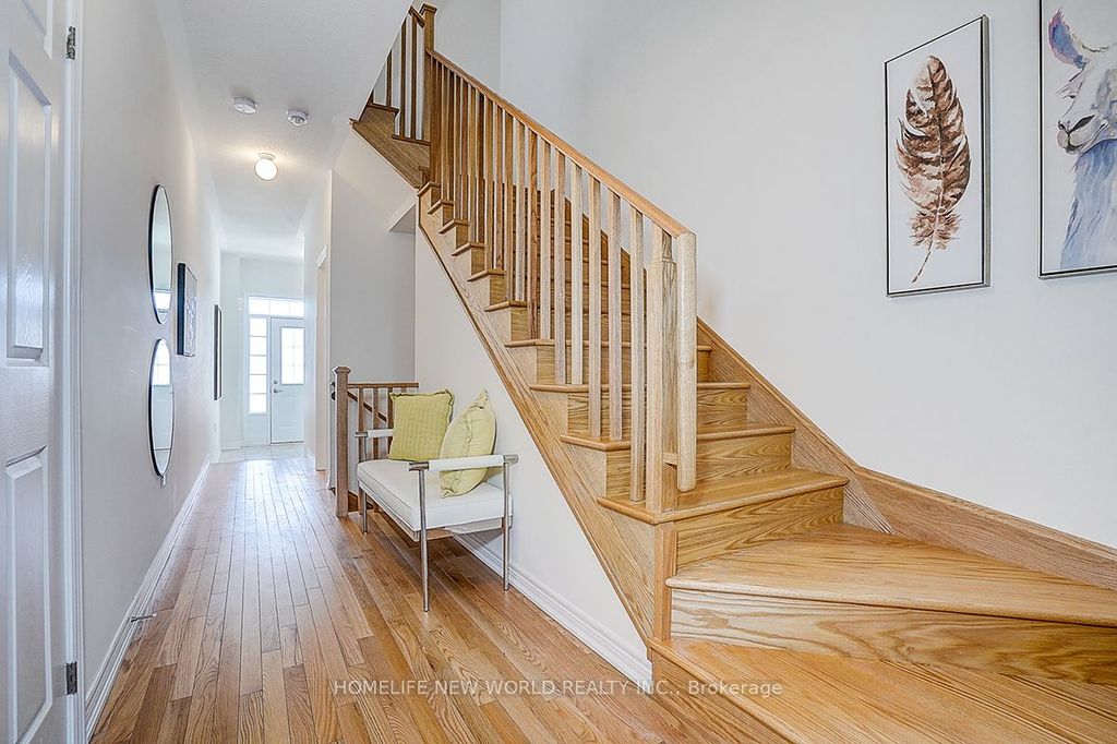 Photo of 2865 Albatross Way, Pickering, ON L1X 0P6 (MLS # E12933512)