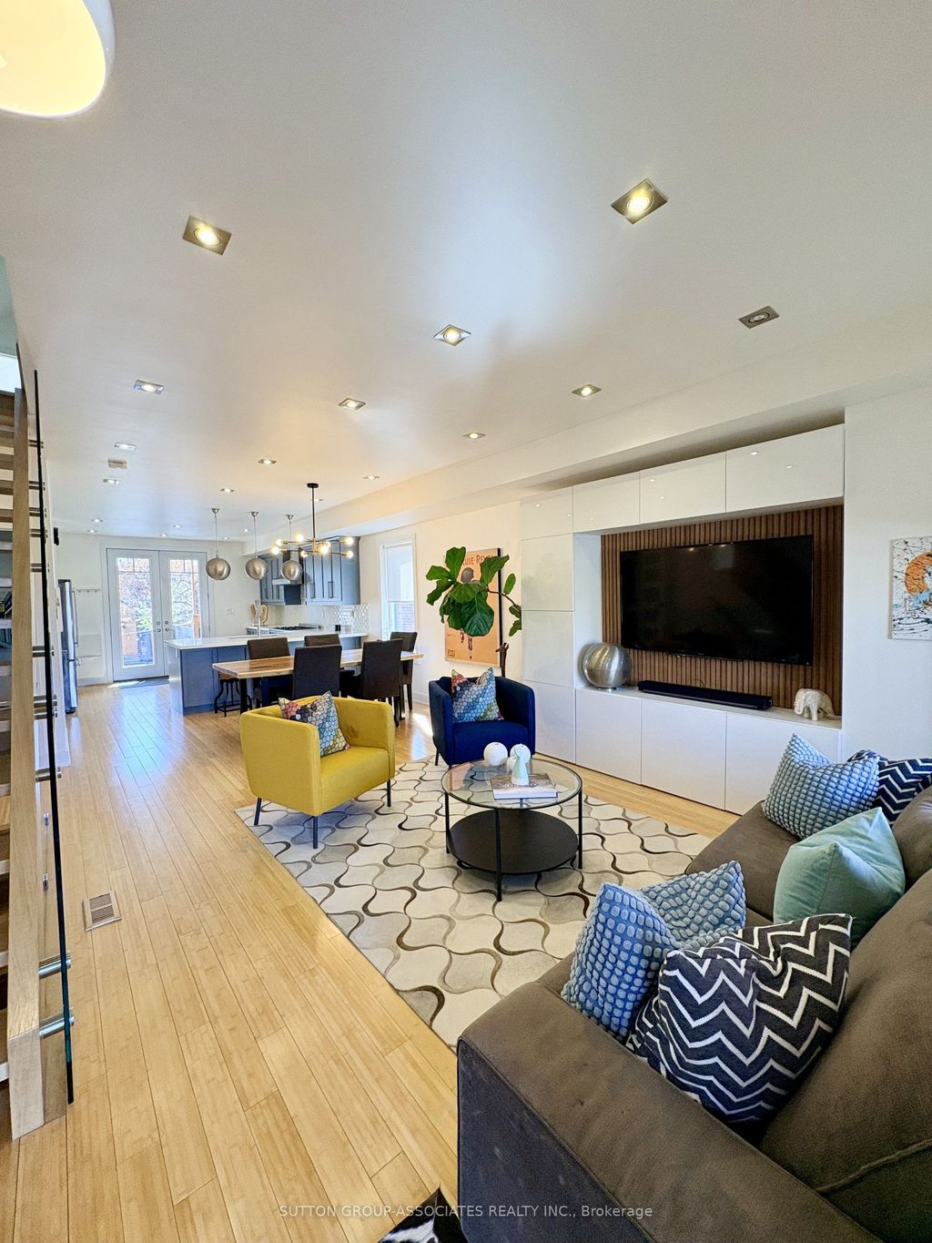 Photo of 215 Ennerdale Road, Toronto, ON M6E 4E1 (MLS # W13102760)