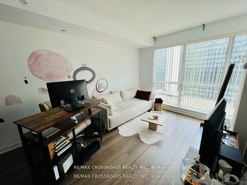 60 Berwick Avenue 1301