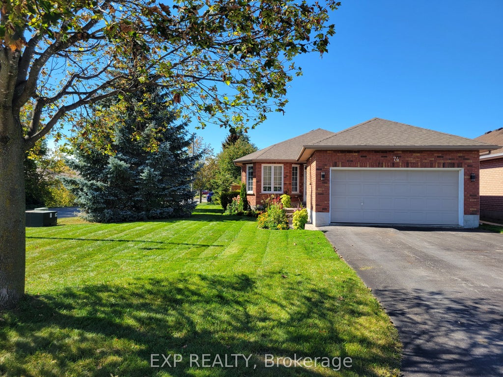 Photo of 74 Buchanan Street, Barrie, ON L4M 6B7 (MLS # S13865176)