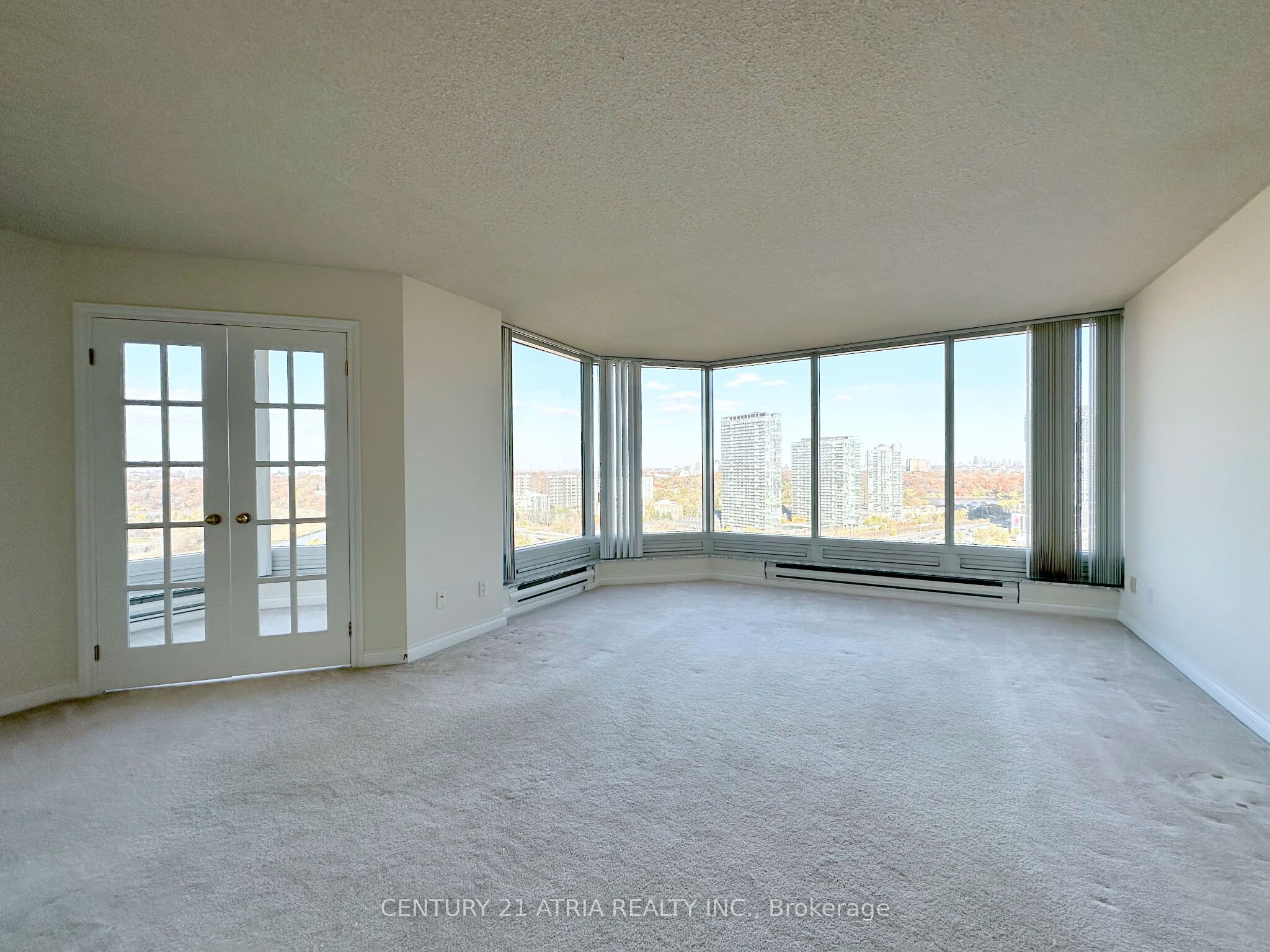 1 Palace Pier Court 2310