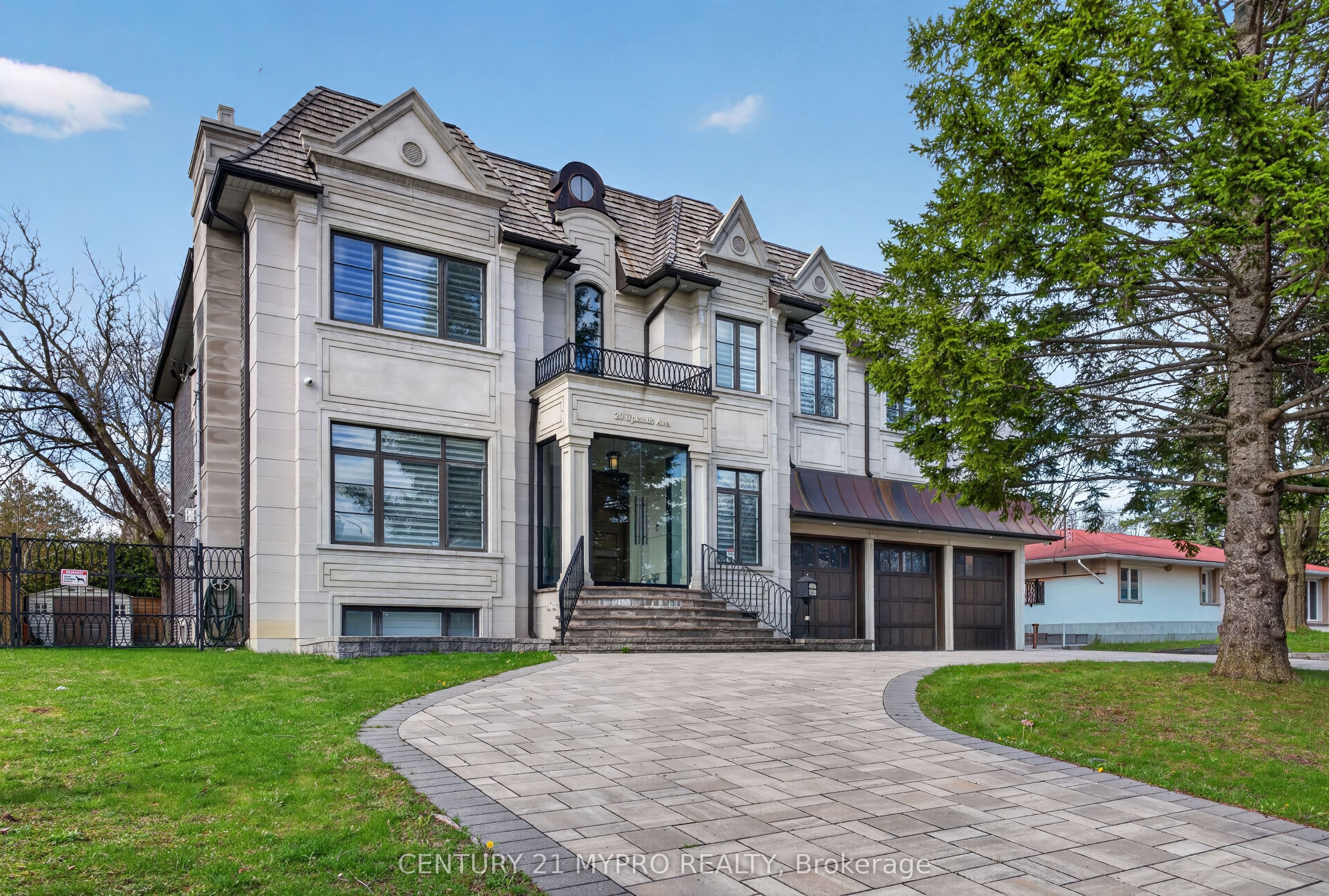 20 Uplands Avenue