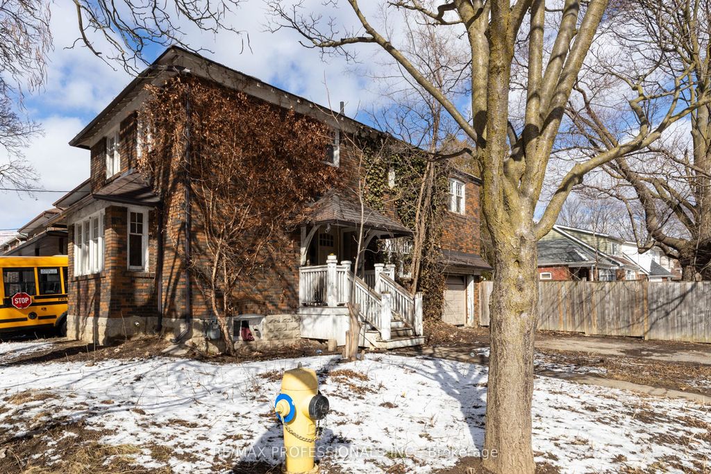 Photo of 60 Dennis Avenue, Toronto, ON M6N 2T8 (MLS # W12891192)