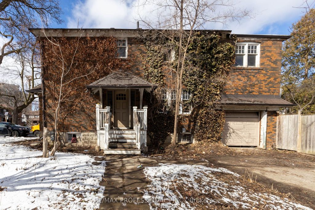 Photo of 60 Dennis Avenue, Toronto, ON M6N 2T8 (MLS # W12891192)