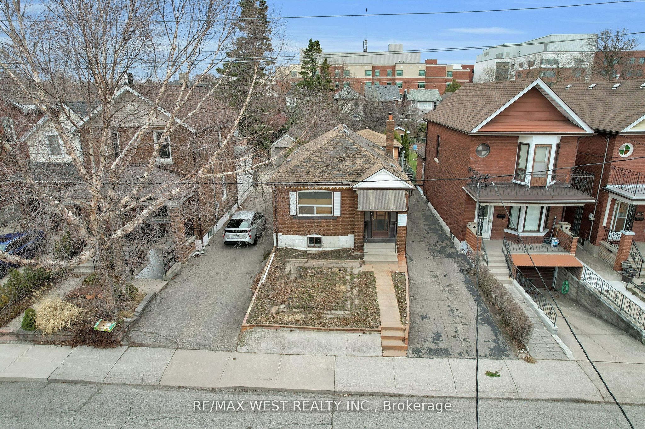 661 Beresford Avenue