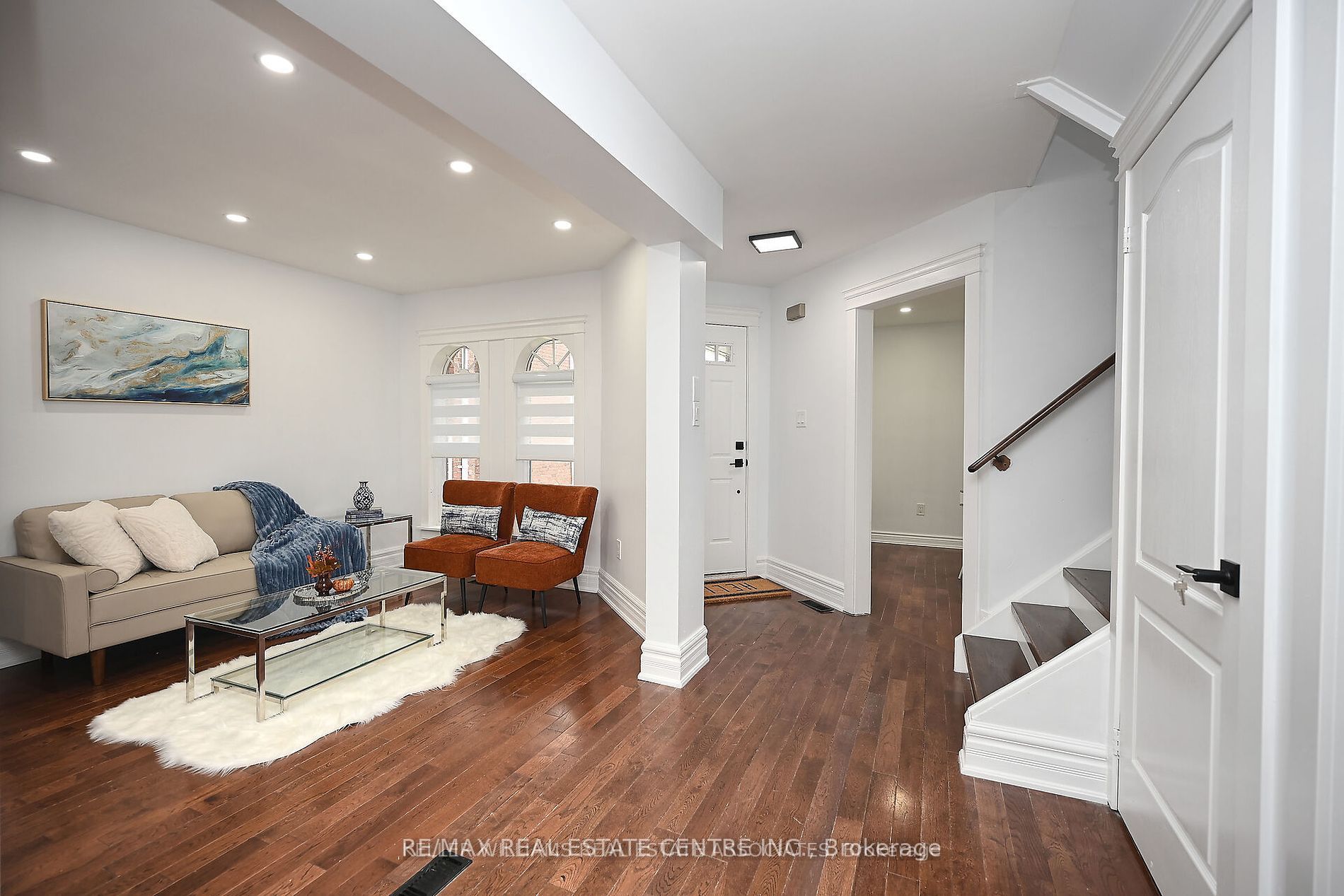 3845 Althorpe (Upper ) Circle