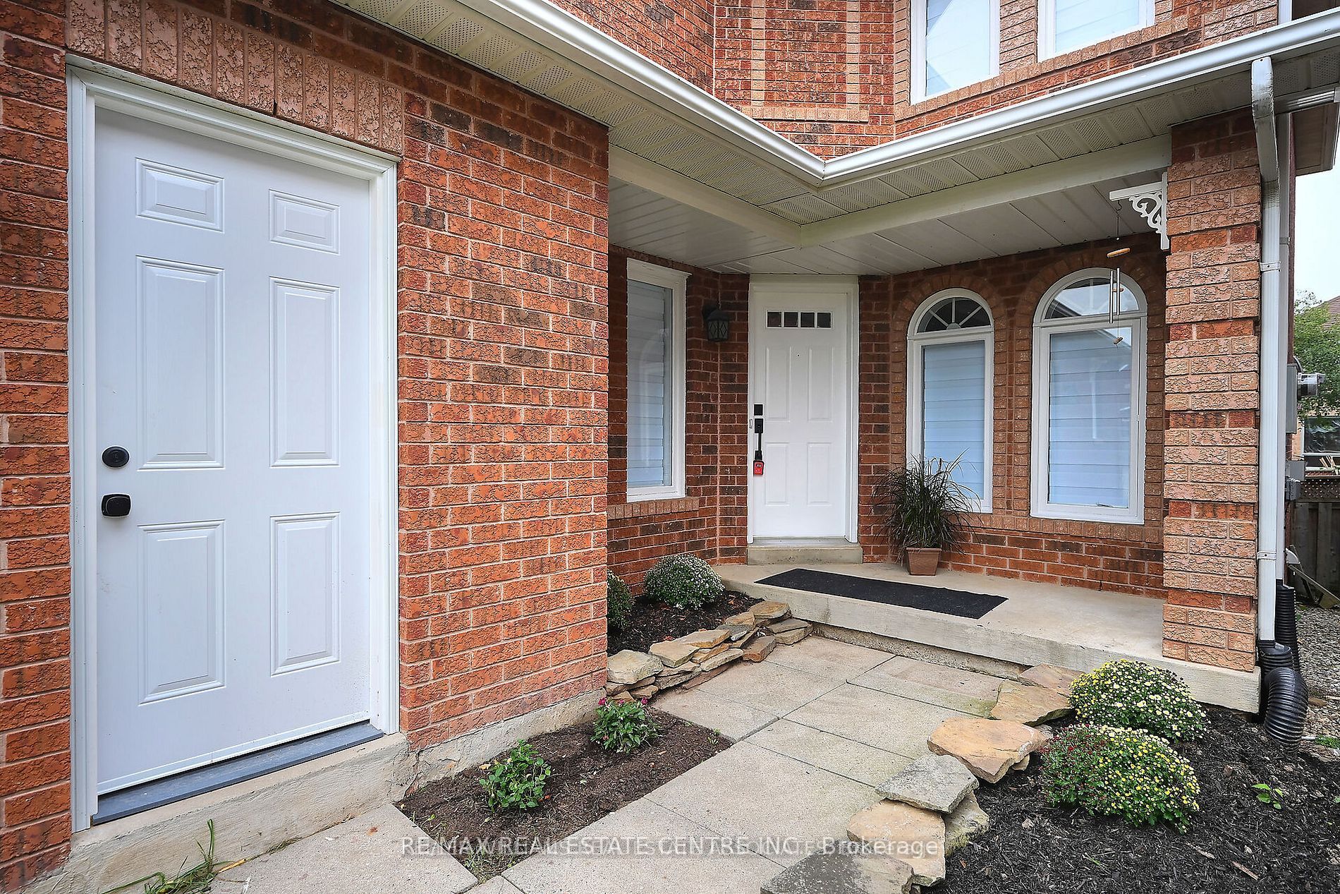 3845 Althorpe (Upper ) Circle