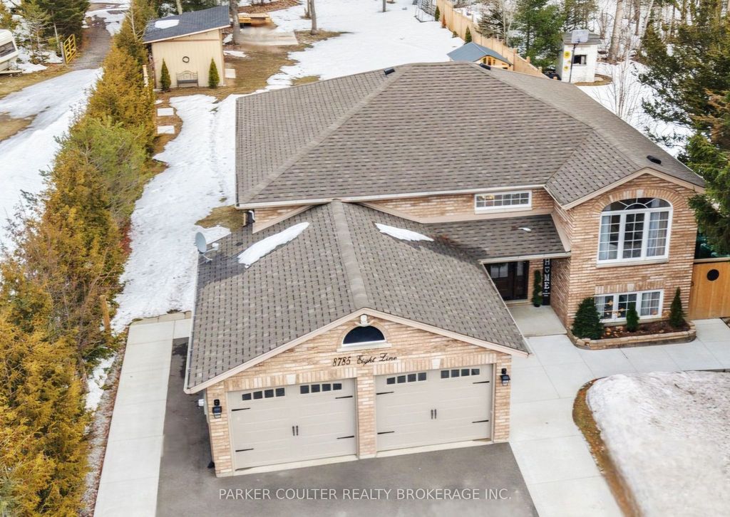 Photo of 8785 8th Line, Essa, ON L0M 1T0 (MLS # N12895792)