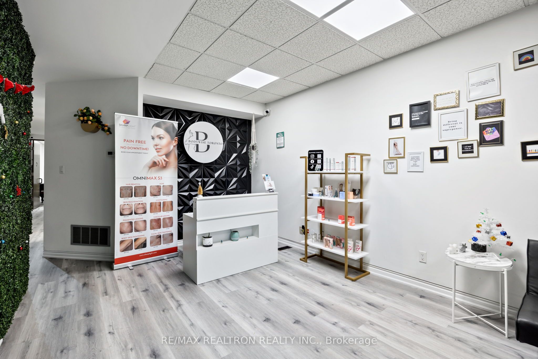 1611 Bloor Street W