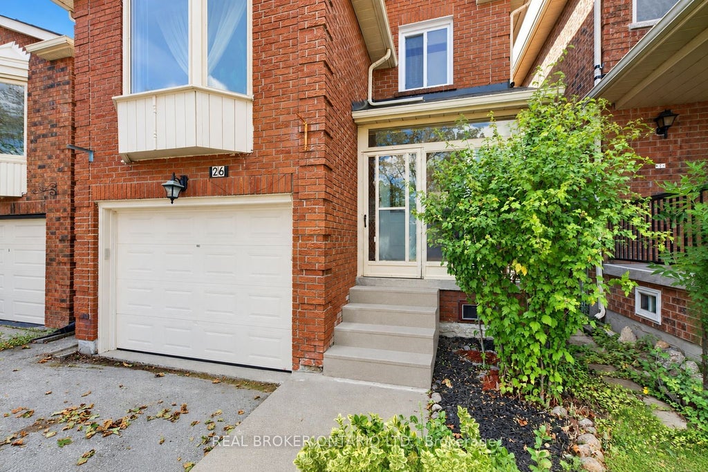 Photo of 26 White Boulevard, Vaughan, ON L4J 5Z3 (MLS # N14126462)