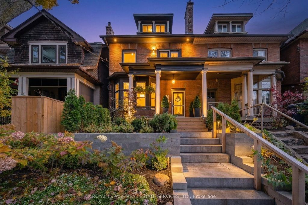 Photo of 29 Parkside Drive, Toronto, ON M6R 2Y7 (MLS # W13007054)