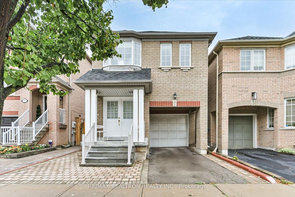 Photo of 7 Via Cassia Drive, Toronto, ON M6M 5K8 (MLS # W12522848)