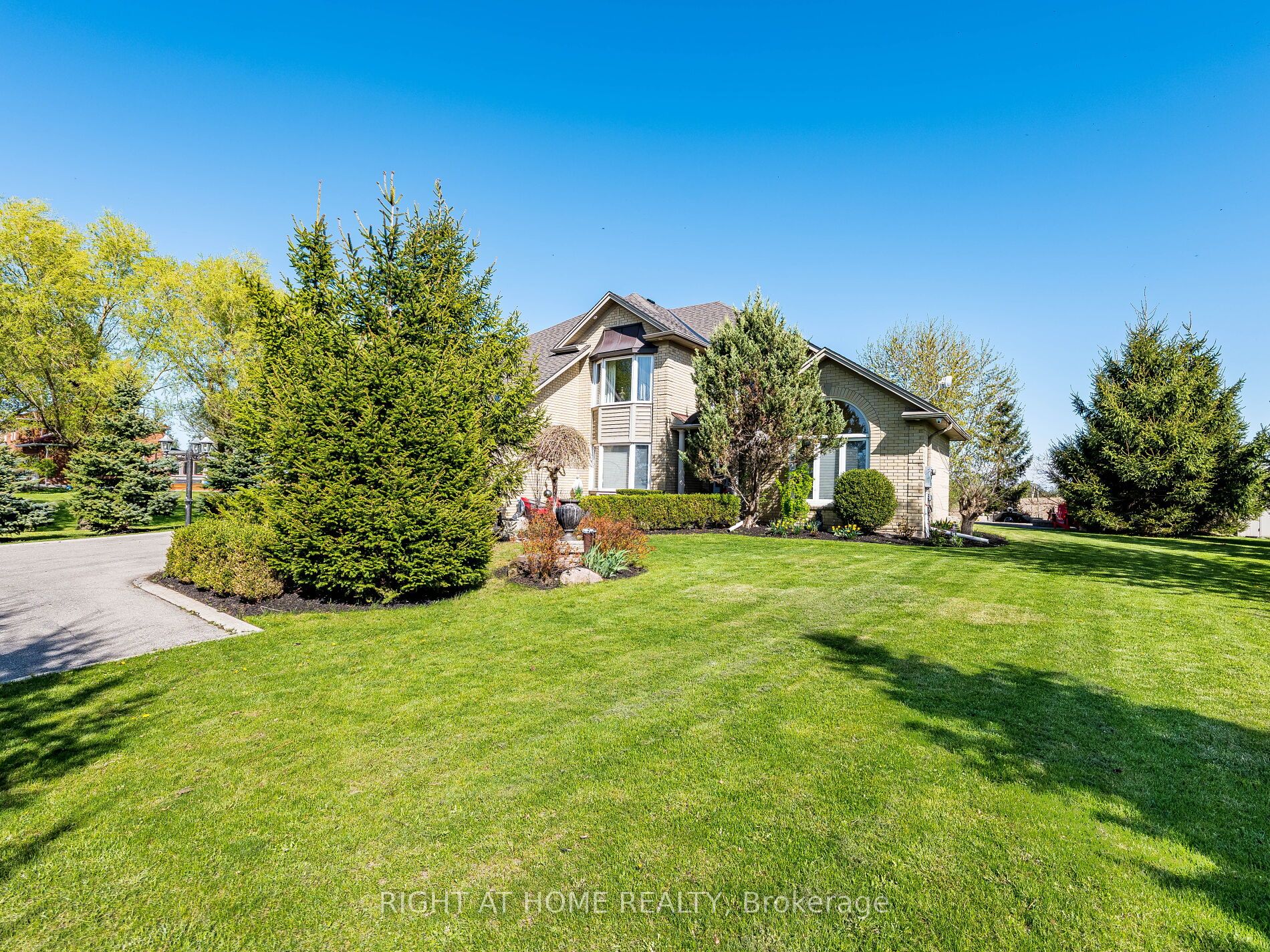 13250 Tenth Side Road