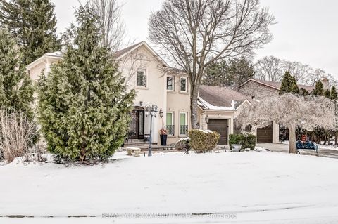 30 Deanbank Drive Markham ON L3T 1Z3