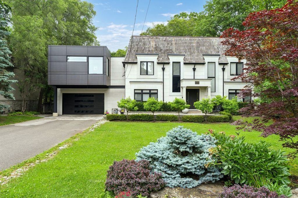 Photo of 150 Sandringham Drive #., Toronto, ON M3H 1E3 (MLS # C13595816)