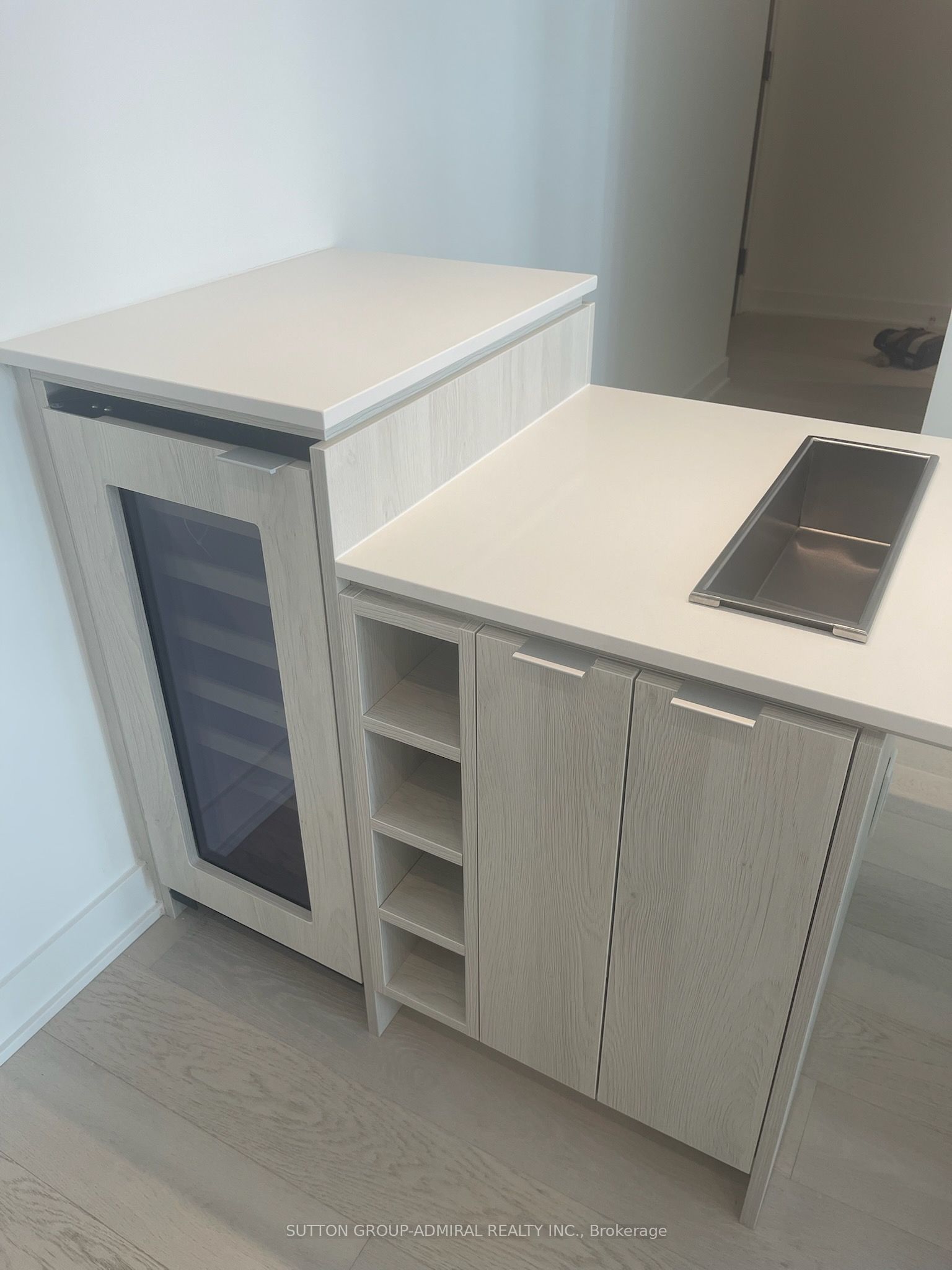 11 Yorkville Avenue 3505