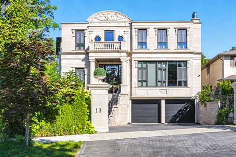 10 Hillavon Drive Toronto ON M9B 2P5