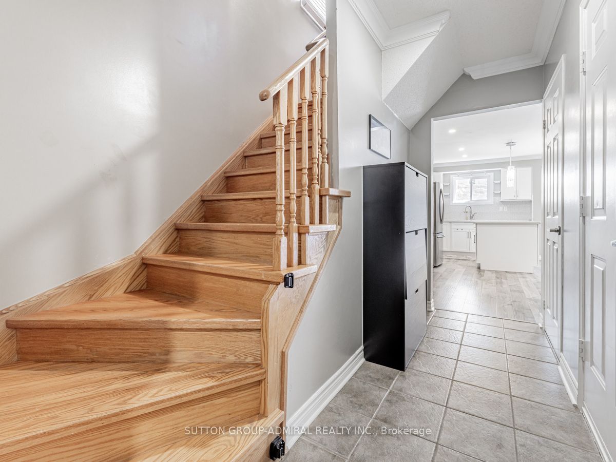 224 Kelso Crescent