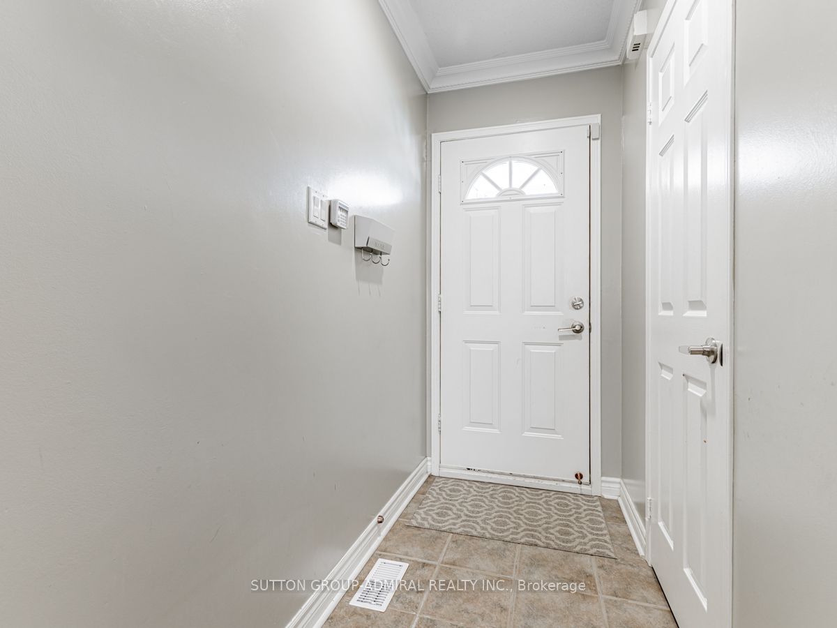 224 Kelso Crescent