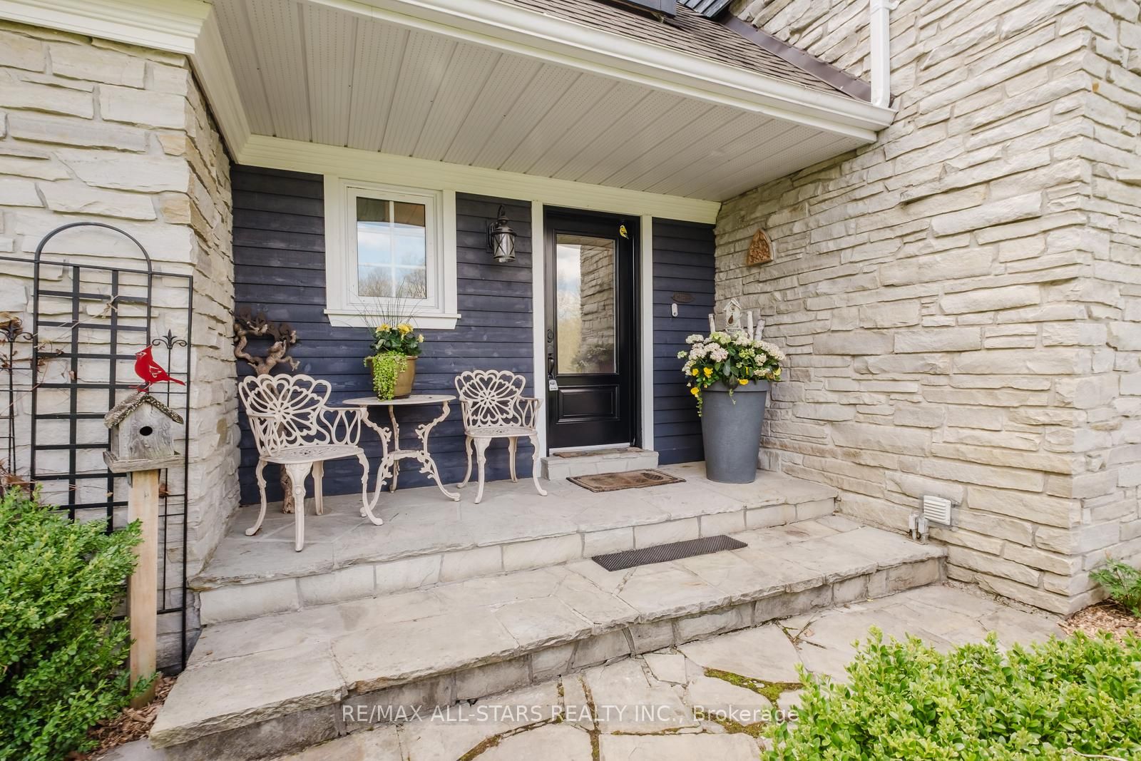 12 Oakview Place